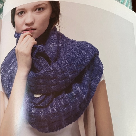 Knitting Short Rows Between Book - Picture 8 of 16